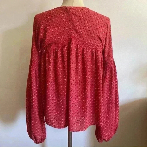 GAP Women's Small Red Flowy Shirt - Picture 3 of 7